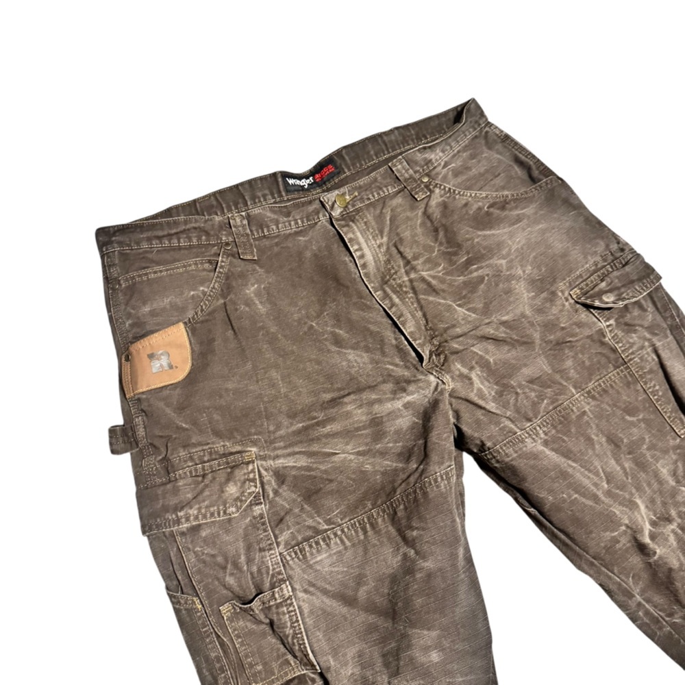 Wrangler Riggs Men's Canvas Cargo Pants Distressed Workwear Gorpcore Brown 42x34 - Picture 6 of 7